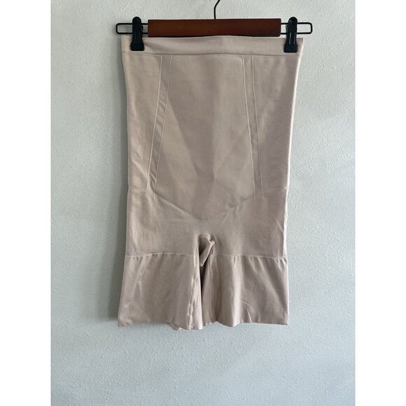 ASSETS SPANX Women's Shaping Mid Thigh Shapewear Shorts Black XL Pull On - Picture 1 of 5